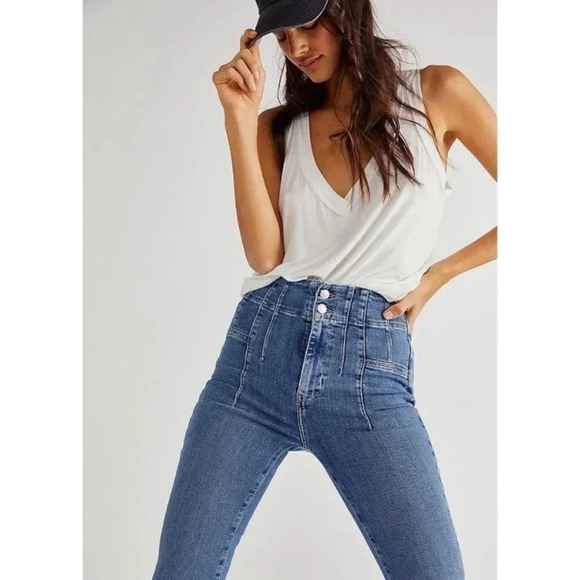 New Free People Jayde Flare Jeans We The Free Super High Rise in Indigo Blue - Picture 5 of 11